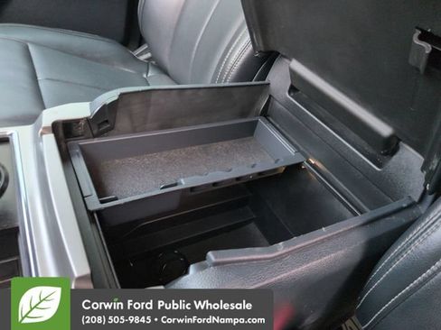 Used 2022 Ford F350 Lariat w/ Tremor Off-Road Package AWD/4WD image 19