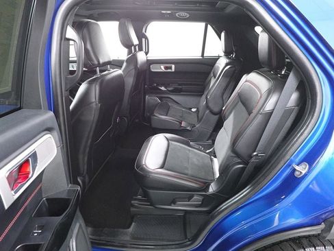 Used 2023 Ford Explorer ST-Line image 25