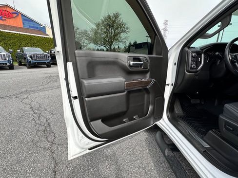 Used 2019 Chevrolet Silverado 1500 RST w/ All-Star Edition AWD/4WD image 22