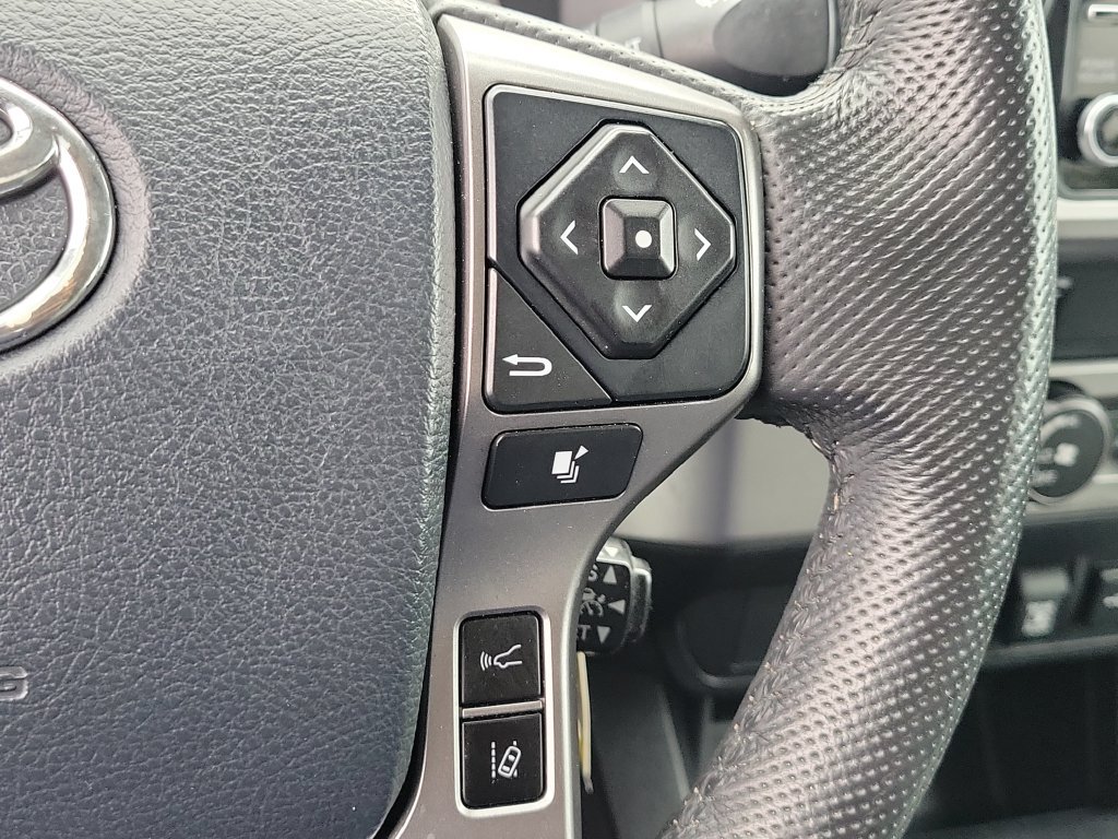 Certified 2020 Toyota Tacoma SR5 RWD image 10