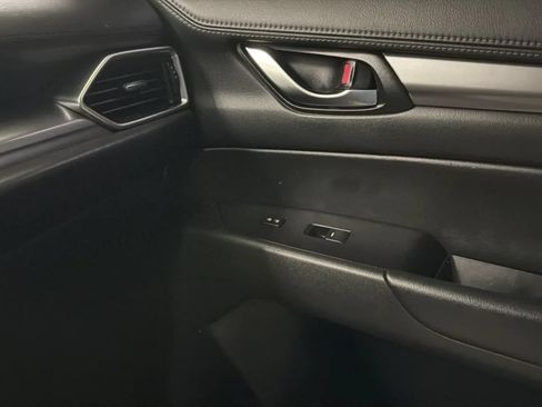 Used 2019 MAZDA CX-5 Touring FWD image 15