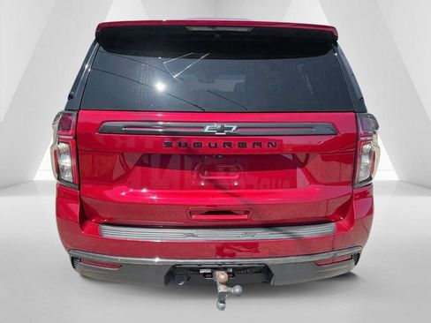 Used 2021 Chevrolet Suburban Z71 AWD/4WD image 6