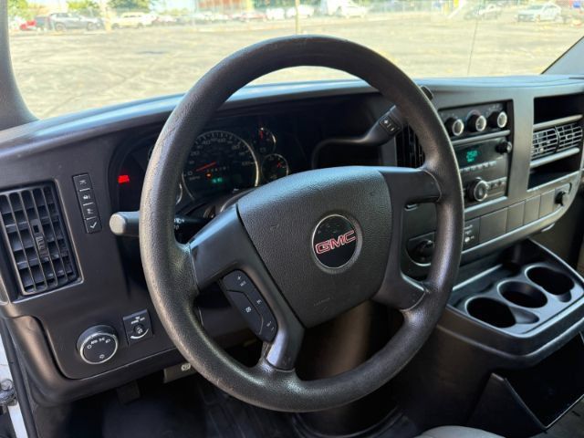 Used 2013 GMC Savana 3500 RWD image 10