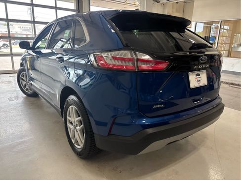Used 2024 Ford Edge SEL w/ Convenience Package AWD/4WD image 7