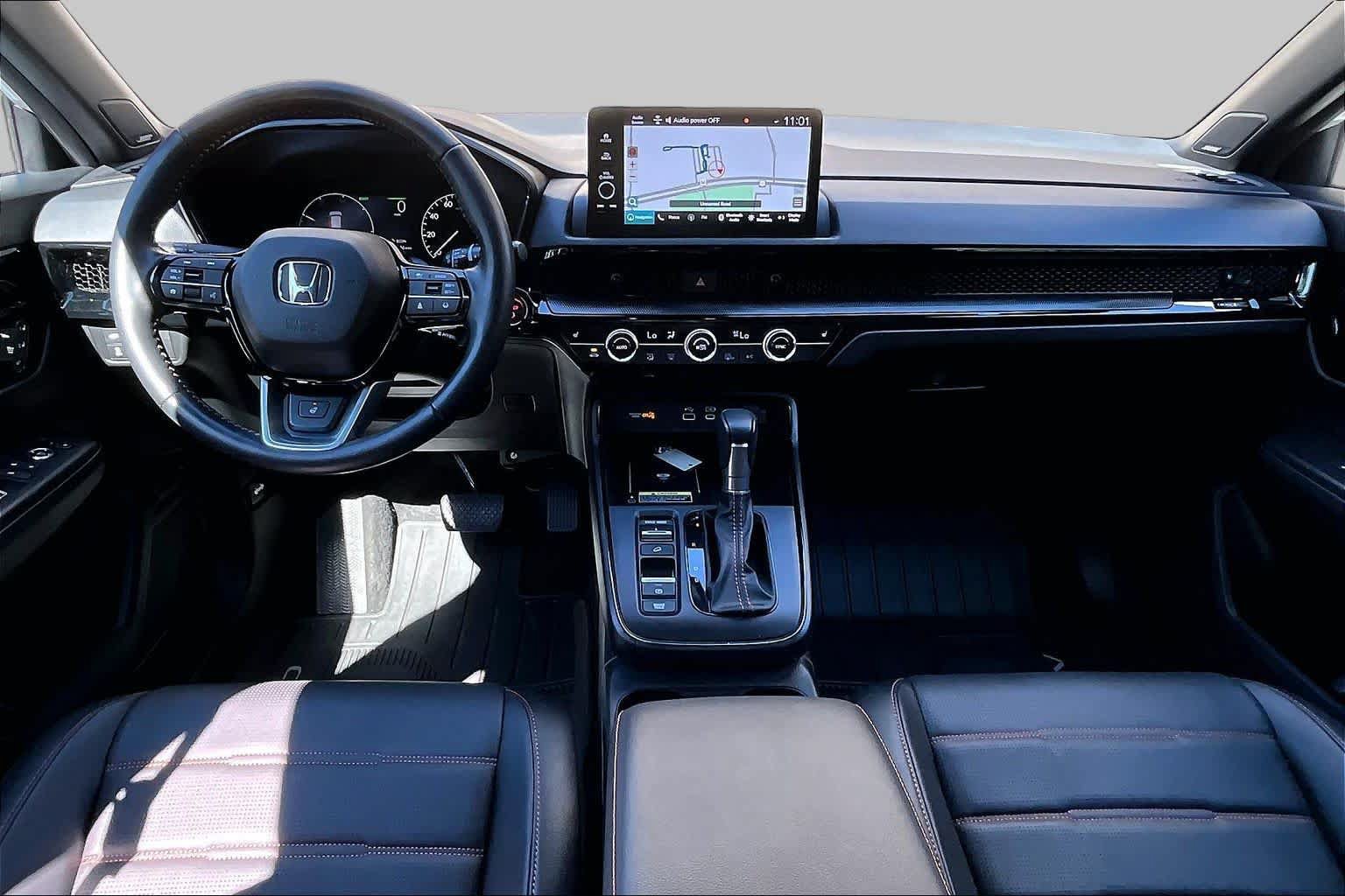 Used 2025 Honda CR-V Sport Touring image 16