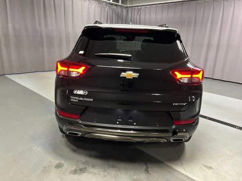 Used 2023 Chevrolet TrailBlazer ACTIV w/ Sun and Liftgate Package image 6