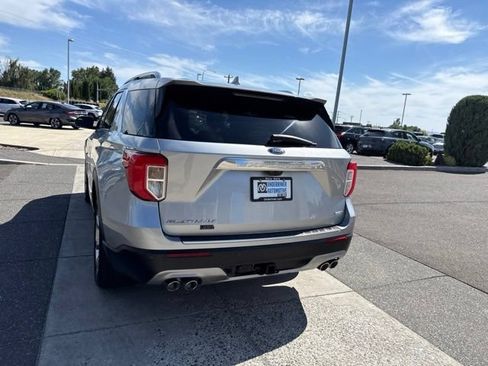 Used 2020 Ford Explorer Platinum w/ Premium Technology Package AWD/4WD image 9