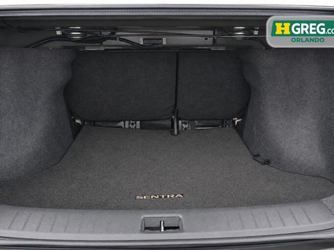 Used 2018 Nissan Sentra SV FWD image 16