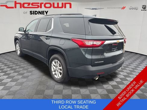 Used 2020 Chevrolet Traverse LT image 6