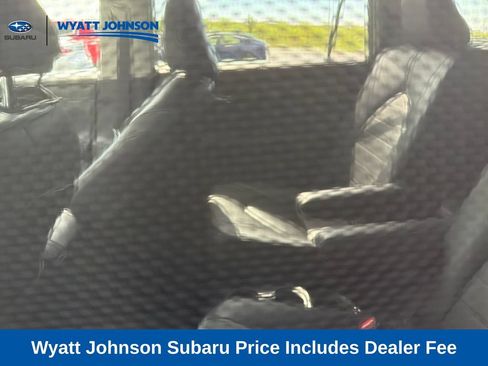 Used 2021 Toyota Highlander XLE AWD/4WD image 13