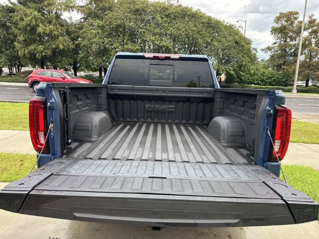 Used 2025 GMC Sierra 1500 Denali AWD/4WD image 8
