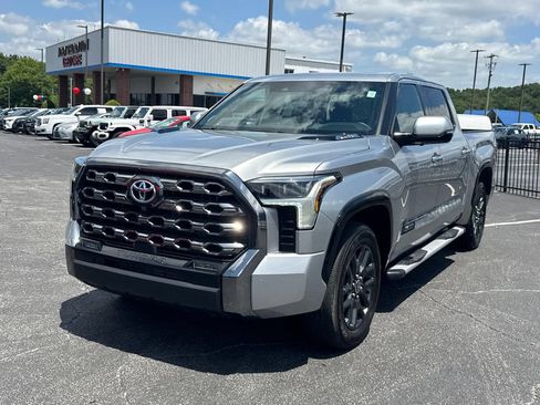 Used 2023 Toyota Tundra Platinum RWD image 2