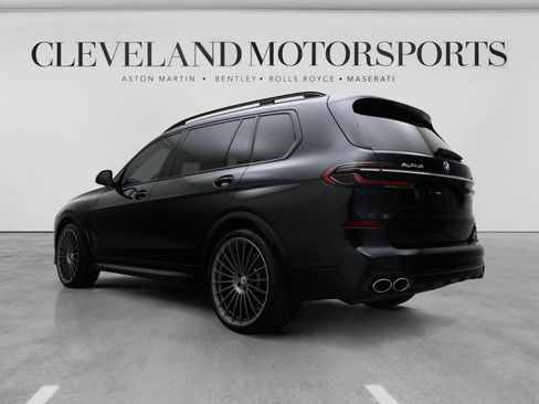 Used 2024 BMW ALPINA XB7 AWD/4WD image 12