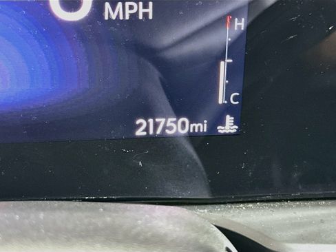 Used 2026 Buick Envista Preferred FWD image 18