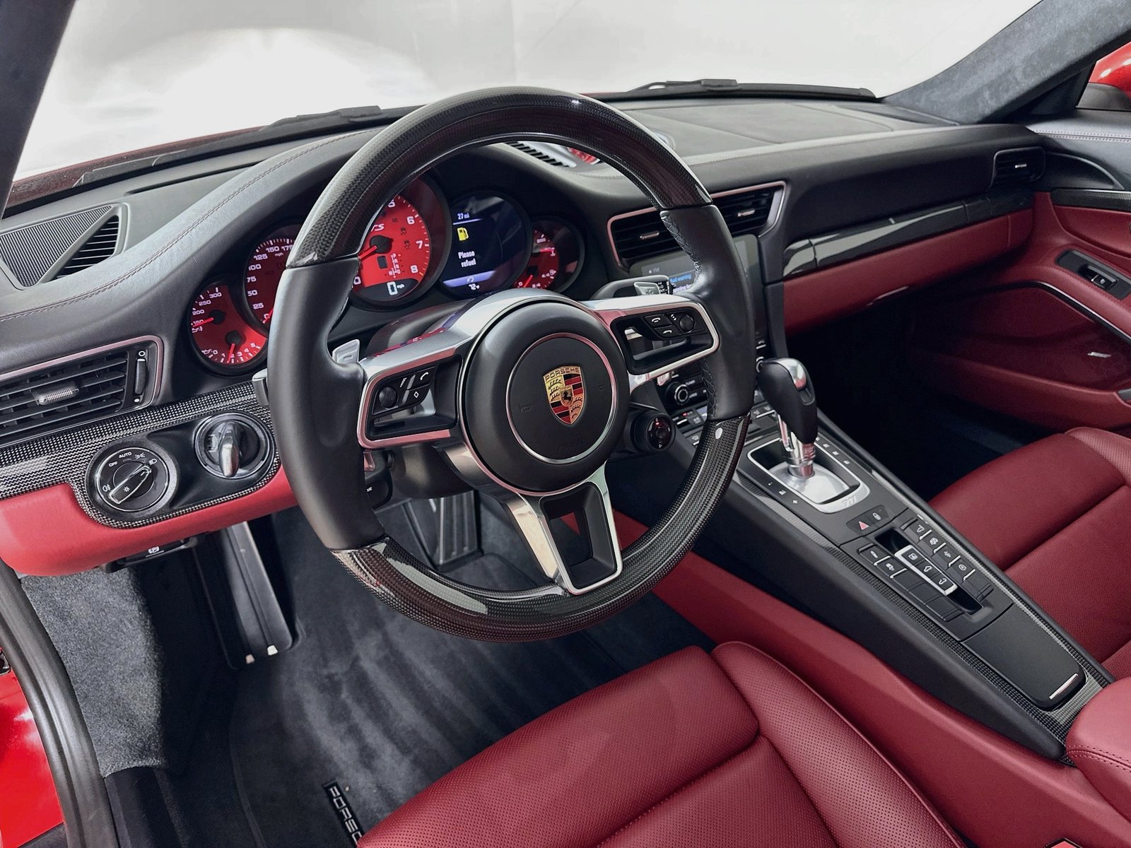 Certified 2017 Porsche 911 Carrera GTS RWD image 33