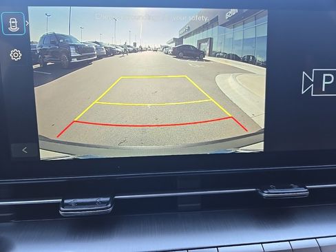 New 2026 Hyundai Kona SE image 18