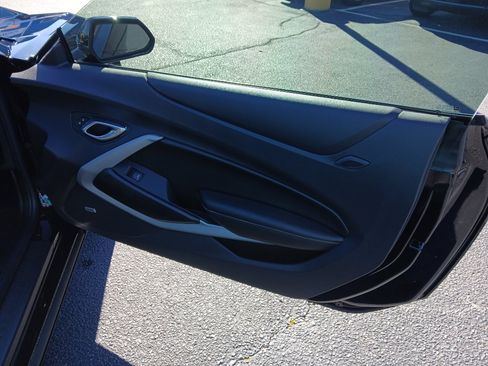 Used 2024 Chevrolet Camaro LT w/ Technology Package image 25