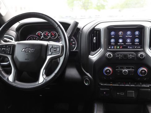 Used 2022 Chevrolet Silverado 1500 LT Trail Boss w/ Convenience Package II AWD/4WD image 23