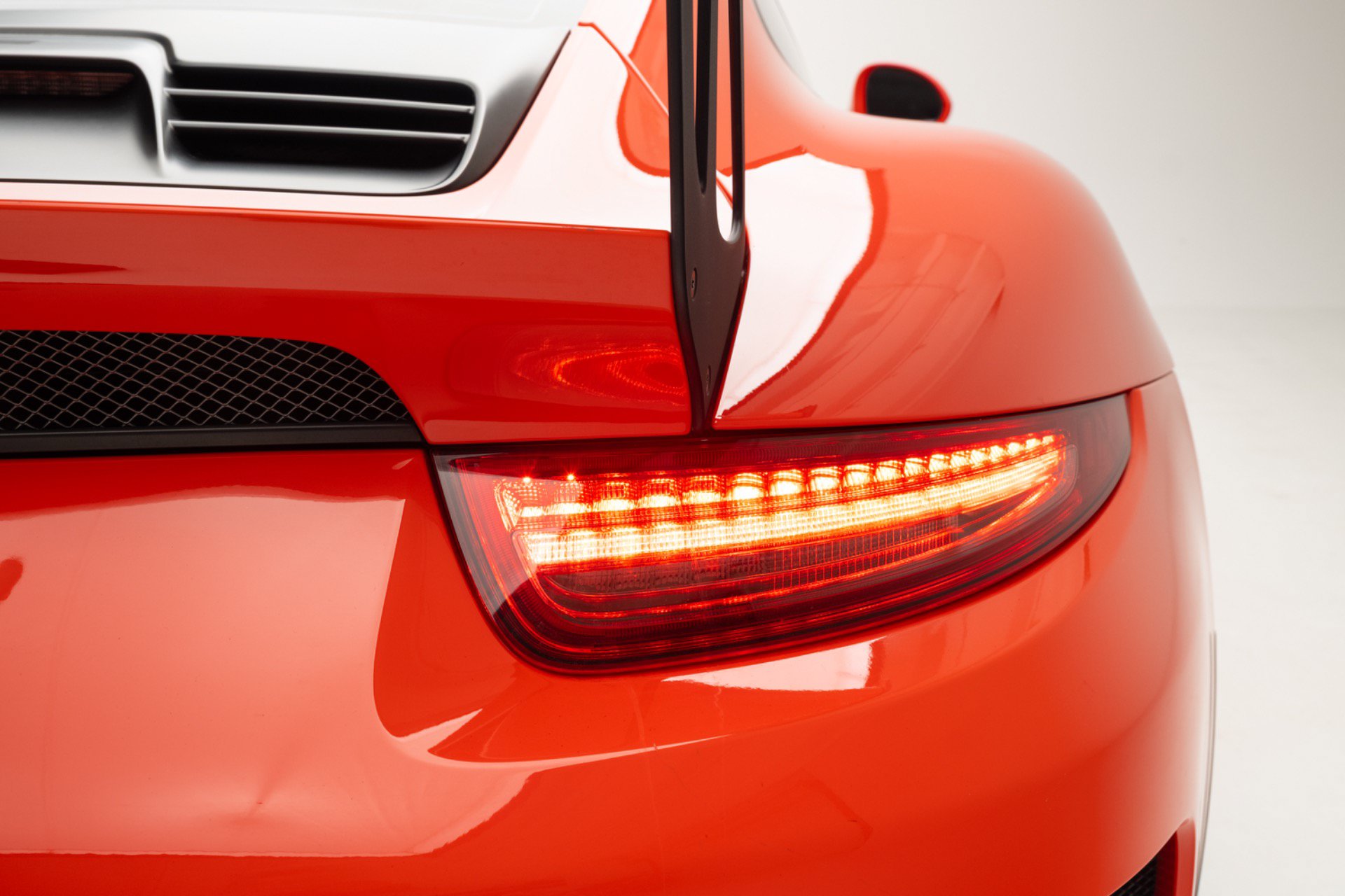 Used 2016 Porsche 911 GT3 RS RWD image 61