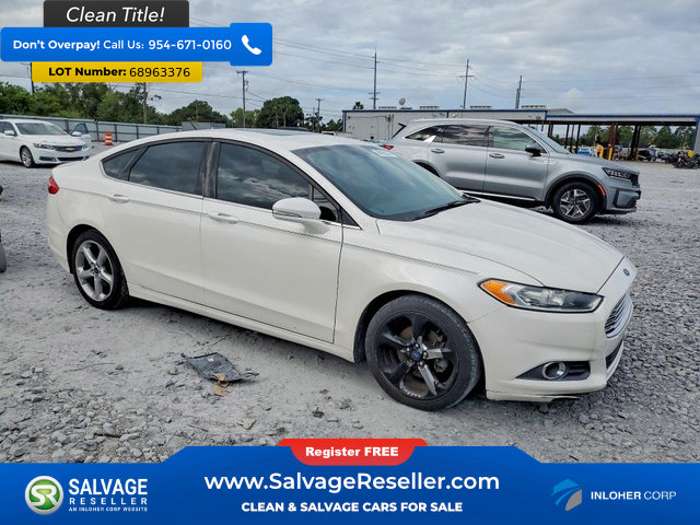 Used 2015 Ford Fusion SE w/ Equipment Group 201A FWD image 5