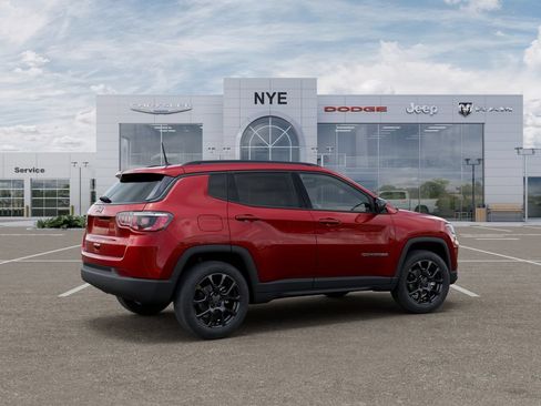 New 2026 Jeep Compass Latitude w/ Quick Order Package 29K AWD/4WD image 4