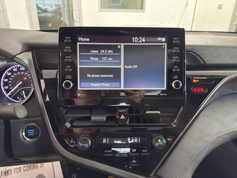 Used 2023 Toyota Camry XLE image 19