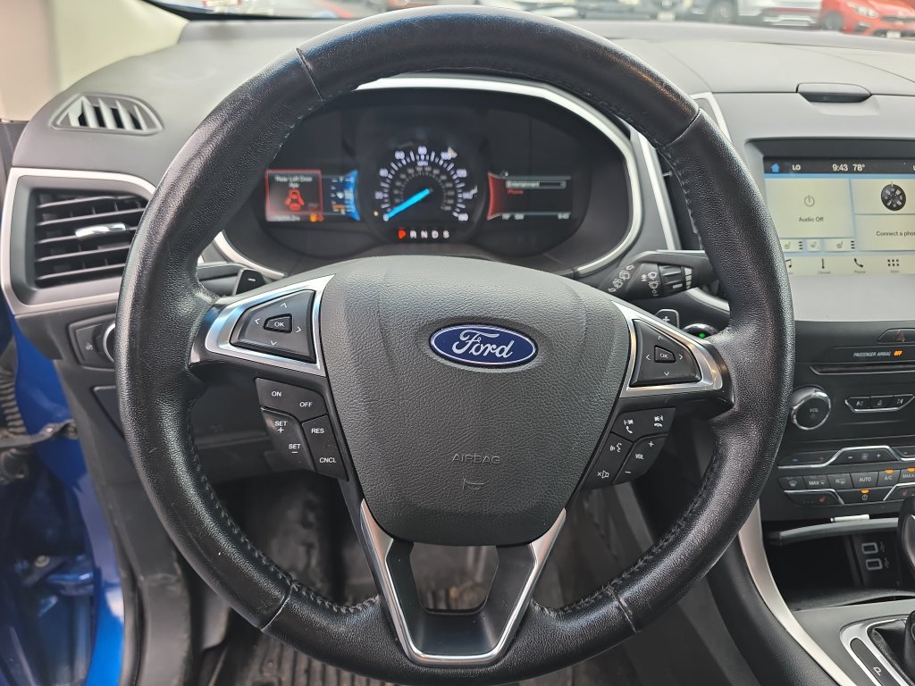 Used 2018 Ford Edge SEL w/ Equipment Group 201A AWD/4WD image 14