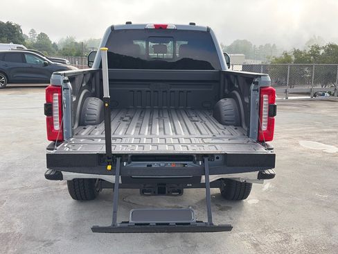 New 2026 Ford F250 Lariat w/ Lariat Ultimate Package AWD/4WD image 4