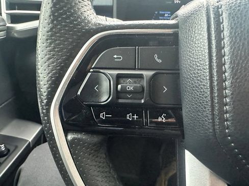 Used 2023 Toyota Tundra Platinum AWD/4WD image 20
