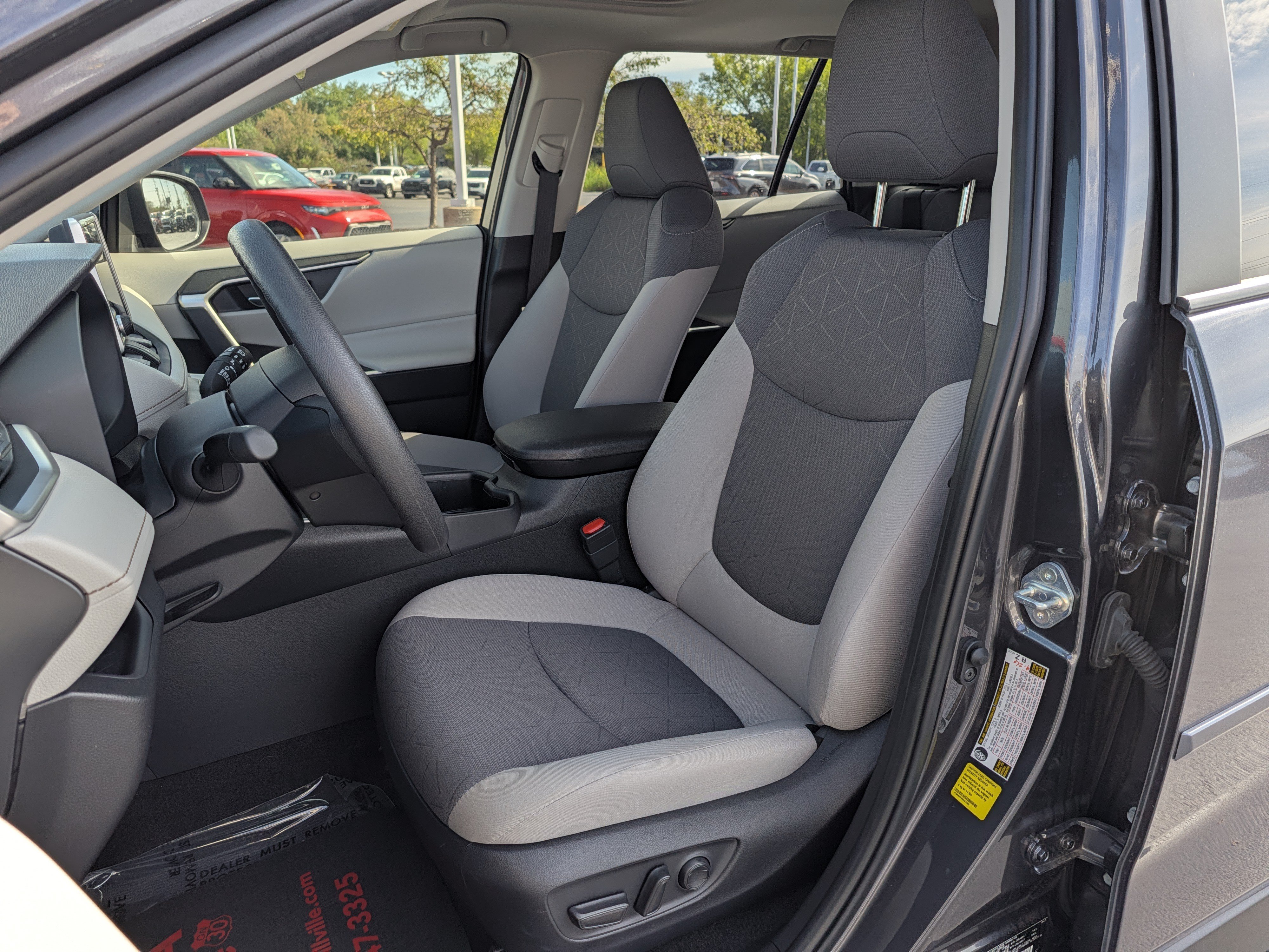 Certified 2025 Toyota RAV4 XLE w/ Convenience Package AWD/4WD image 14
