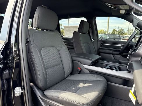 New 2025 RAM 1500 Big Horn image 27