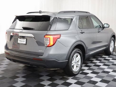 Used 2024 Ford Explorer XLT image 18