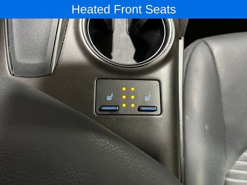 Used 2024 Toyota Camry SE FWD image 4