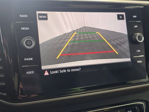 Used 2020 Volkswagen Atlas Cross Sport SEL image 46