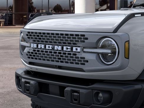 New 2026 Ford Bronco Badlands AWD/4WD image 19