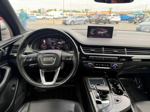 Used 2019 Audi Q7 3.0T Prestige w/ Prestige Package AWD/4WD image 24