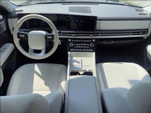 New 2025 Hyundai Santa Fe SE image 25