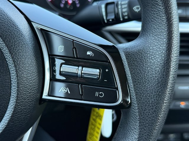 Used 2023 Kia Forte LXS w/ LXS Technology Package FWD image 17