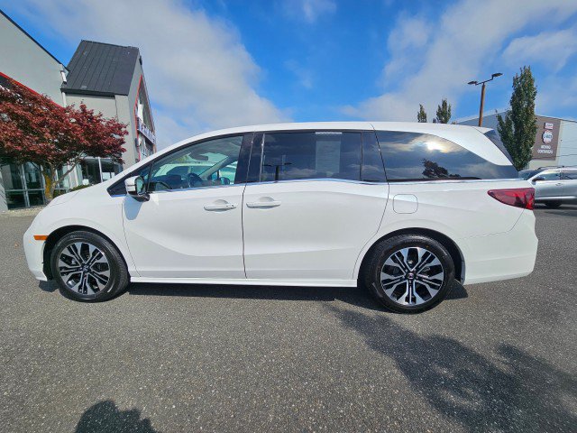 Used 2025 Honda Odyssey Elite image 6