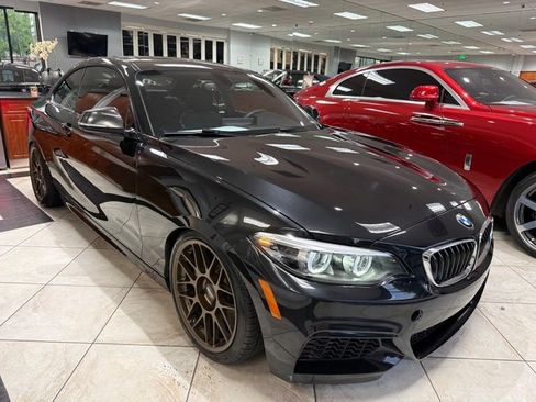 Used 2018 BMW M240i Coupe image 17