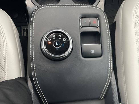 Used 2023 Ford Mustang Mach-E Premium image 52