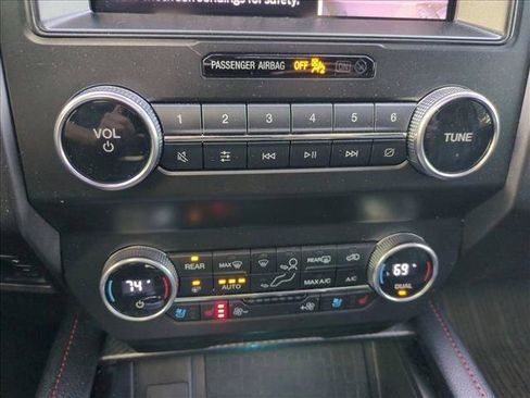 Used 2020 Ford Expedition Limited w/ Equipment Group 303A image 13