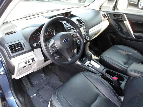 Used 2014 Subaru Forester 2.5i Premium AWD/4WD image 9