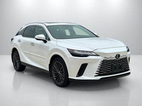 Used 2025 Lexus RX 350 Premium w/ Convenience Package FWD image 3