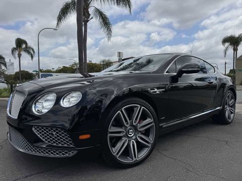 Used 2017 Bentley Continental GT AWD/4WD image 2