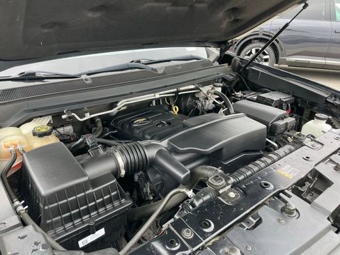 Used 2022 Chevrolet Colorado LT w/ Fleet Safety Package RWD image 28