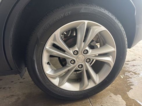 Used 2023 Buick Encore GX Preferred image 23