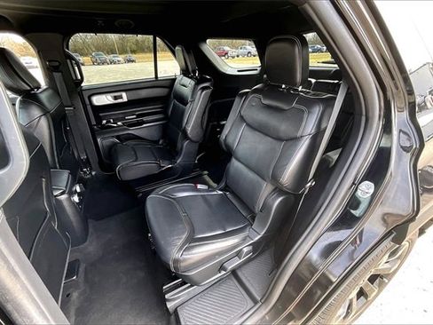 Used 2022 Ford Explorer ST w/ Equipment Group 401A image 22