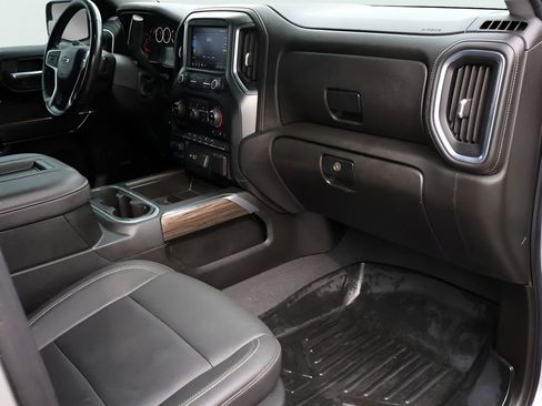 Used 2021 Chevrolet Silverado 1500 RST w/ Redline Edition AWD/4WD image 12