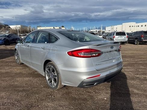 Used 2019 Ford Fusion Titanium image 3